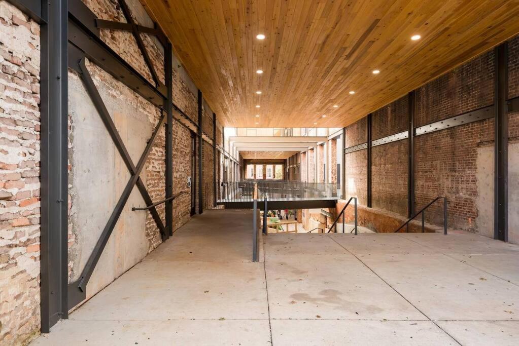 Trendy Condo! Close To Everthing Downtown Birmingham Exterior foto